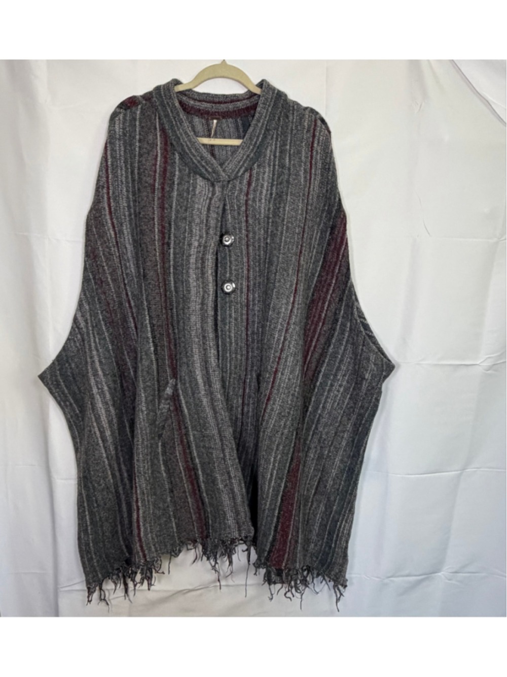 Free People SW Fringe Boho Blanket Poncho Sweater Duster Wrap Coat M-L